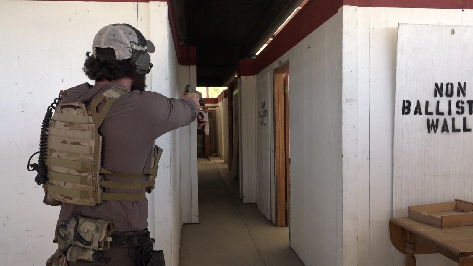 Handgun Level 2 – Entries and Exits to Cover at JM Training